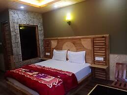 Redrosecottages