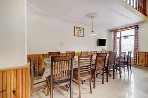 Redrosecottages