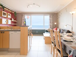 Spacious Apartment With sea View