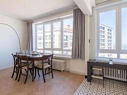 Beautiful Apartment in a top Location Near Beach