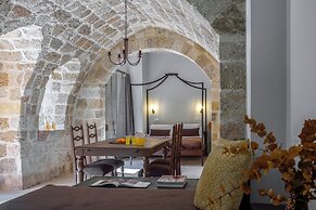 SPANISH KNIGHTS INN