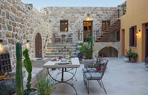 SPANISH KNIGHTS INN