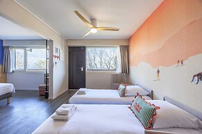 Côté Lac Hostel