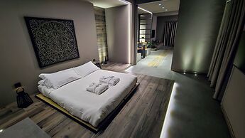Agarthi Suites