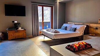 Agarthi Suites