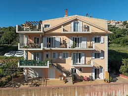 Phevos Seaview Apartment