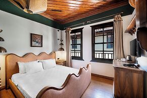 House 5 Hotel
