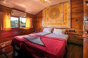 Kerala Nature Houseboat by Coco floatel