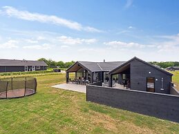 5 Star Holiday Home in Sydals