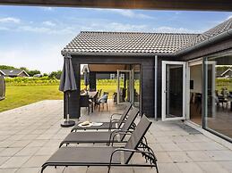 5 Star Holiday Home in Sydals