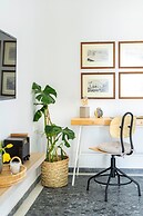 Sea City and Mountain View Apartment