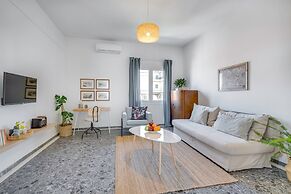 Sea City and Mountain View Apartment