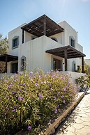Triantafillas Suites