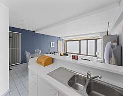 Flat in Blankenberge With Ocean Views