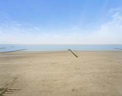 Flat in Blankenberge With Ocean Views