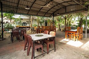 Hello Kampot Resort