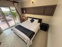 Hello Kampot Resort