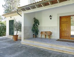 Villa on the Foot of La Font Hills