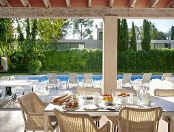 Villa on the Foot of La Font Hills
