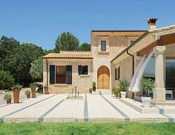 Nice Villa Near Golf of Pollensa
