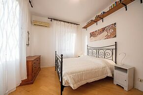 HouSmart Treves 2