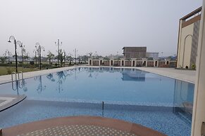 Nirvana Grand Hotel & Resort