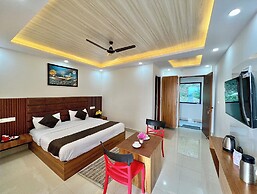 Dhurva Hotel and Resort