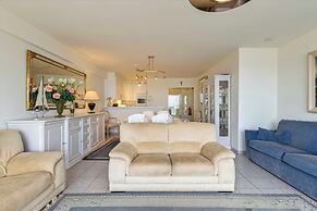 Apartment in Blankenberge With Sea Views