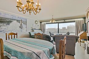 Flat in Blankenberge With Harbour Views