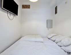 Apartment for 4 People With Terrace