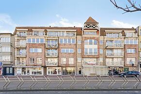 Apartment in Blankenberge With Marina View