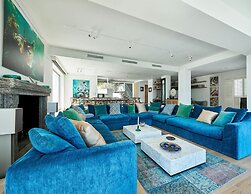 Super Villa With Swimming Pool