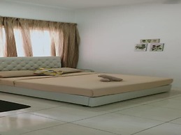 Hotel O Bayu Service Apartment