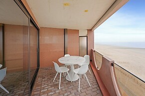Apartment in Blankenberge With Sea Views