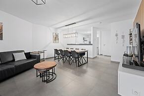 Apartment in Blankenberge With Sea Views