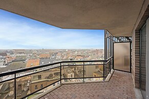 Apartment in Blankenberge With Sea Views
