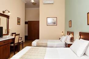 Egli Hotel