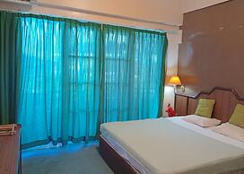Makati Rio Hotel