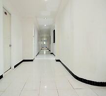 Makati Rio Hotel