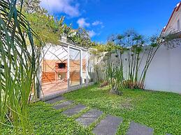 Eddys House by Atlantic Holiday