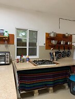 Kin Hostal and Camping