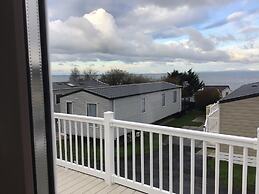 Haven Caravan Sleeps 6 Pet Friendly
