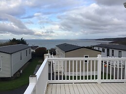 Haven Caravan Sleeps 6 Pet Friendly