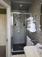 Afallon Townhouse