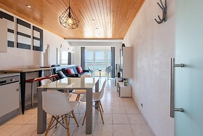Apartment With Frontal sea View in Ostend