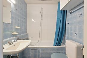 Flat in Blankenberge Near Belgium Pier