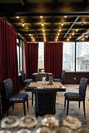 Bay Luxury Beijing Hotel