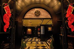 Bay Luxury Beijing Hotel