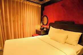 Bay Luxury Beijing Hotel