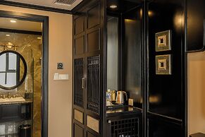 Bay Luxury Beijing Hotel